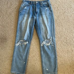 American Eagle mom jeans